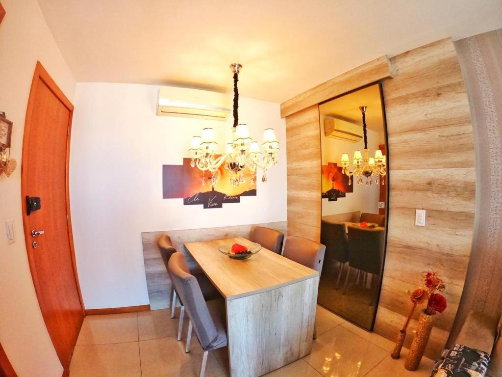 شقة Aconchegante Apartamento Perto Do Mar Com Wi-Fi Gratuito فيلا فيلها المظهر الخارجي الصورة