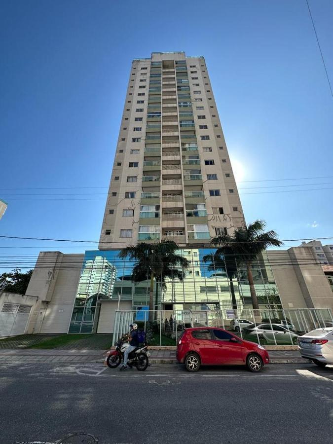 شقة Aconchegante Apartamento Perto Do Mar Com Wi-Fi Gratuito فيلا فيلها المظهر الخارجي الصورة